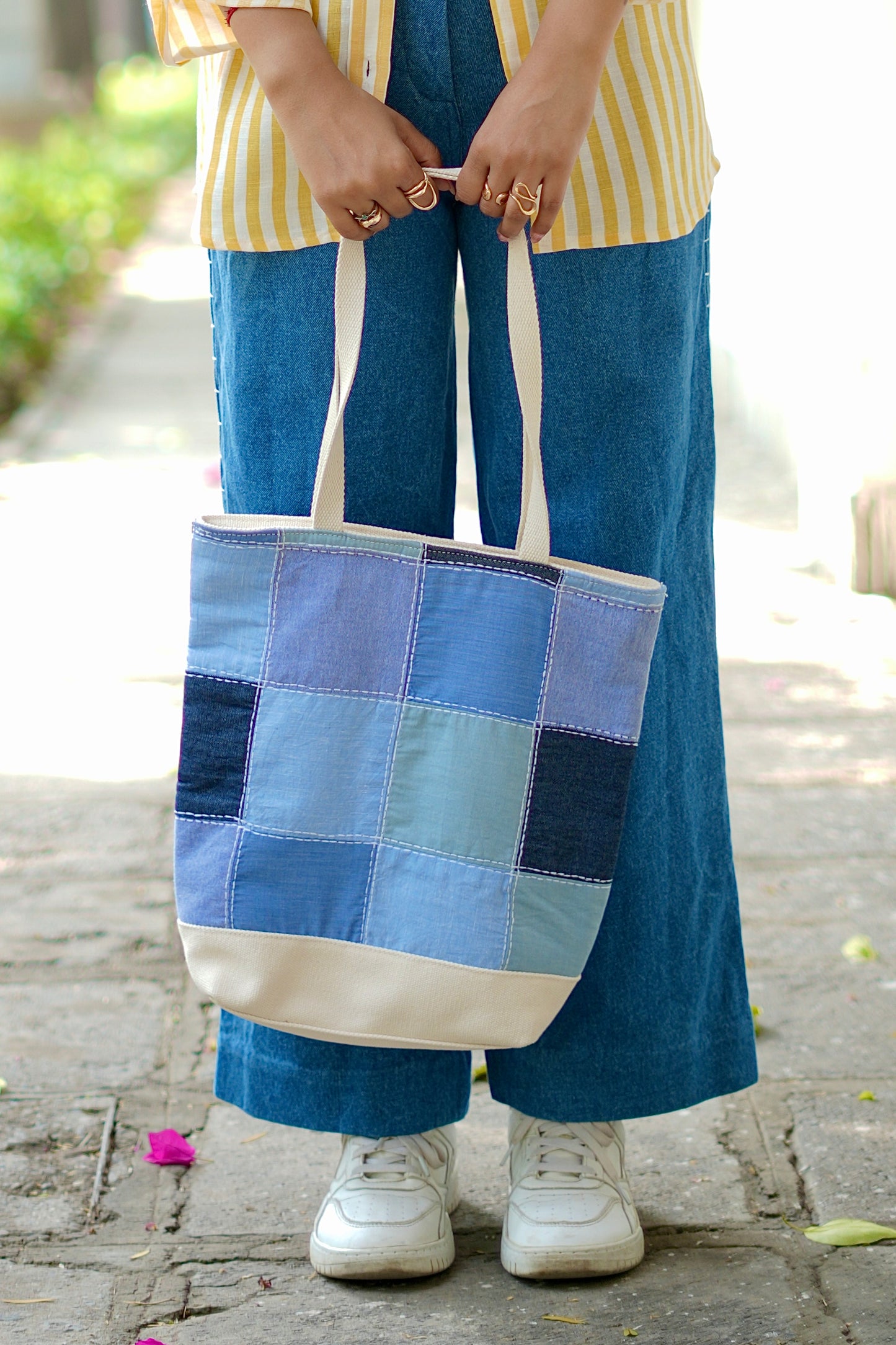 The Tile tote