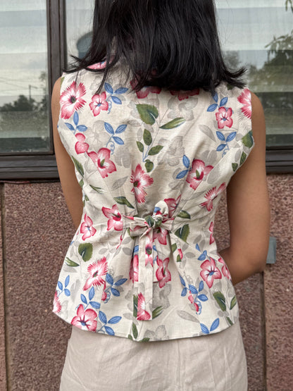 Petunia vest
