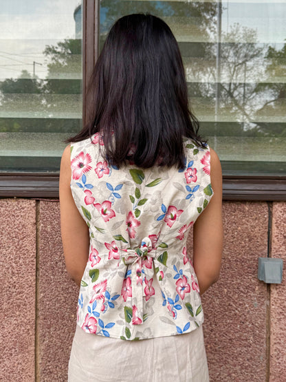 Petunia vest